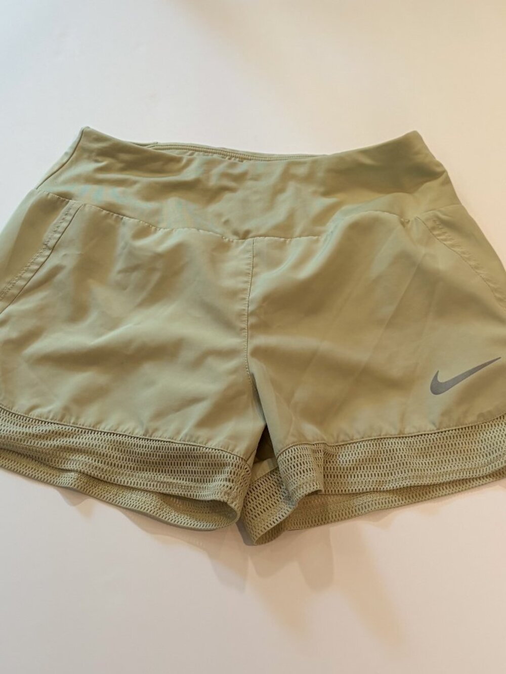 Nike Dri-FIT Running Shorts Sage Green Women's XS Athletic Lined